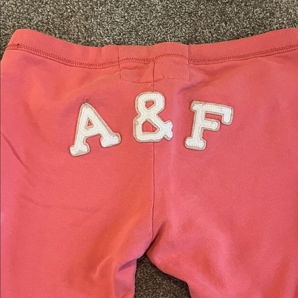 Y2K - Abercrombie & Fitch Pink Joggers with Embroidered Detail - Picture 3 of 5